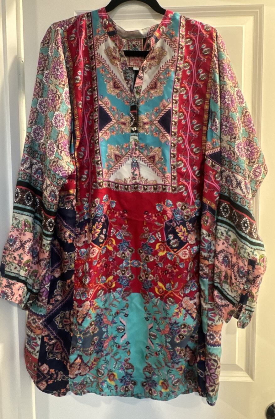 Johnny Was 100% Silk Women’s Large Boho Lagenlook Floral Colorful Tunic Top